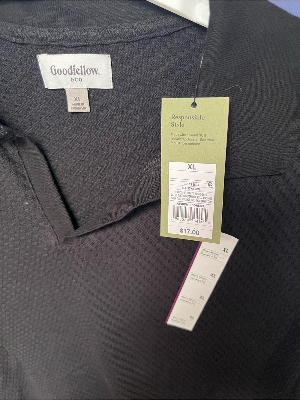 Goodfellow & Co Men's Black Textured V-Neck Polo